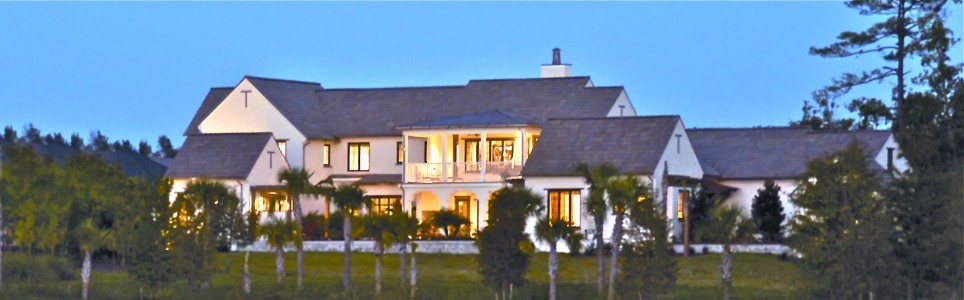 Issa Homes_Reality House_Nighttime Lake View964x300
