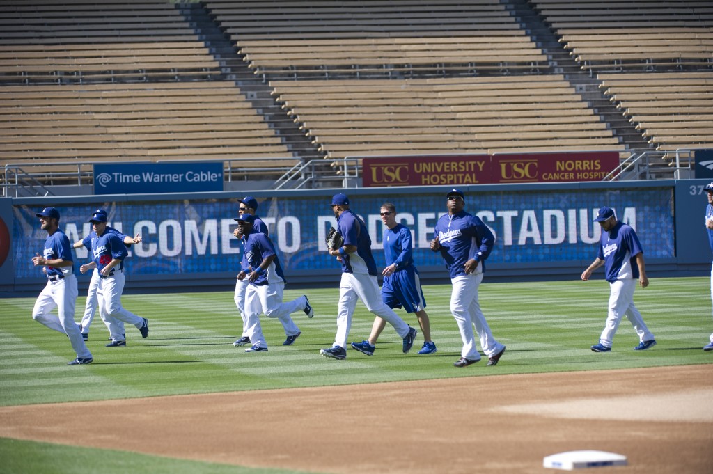 LOS ANGELES DODGERS VS CINCINNATI REDS